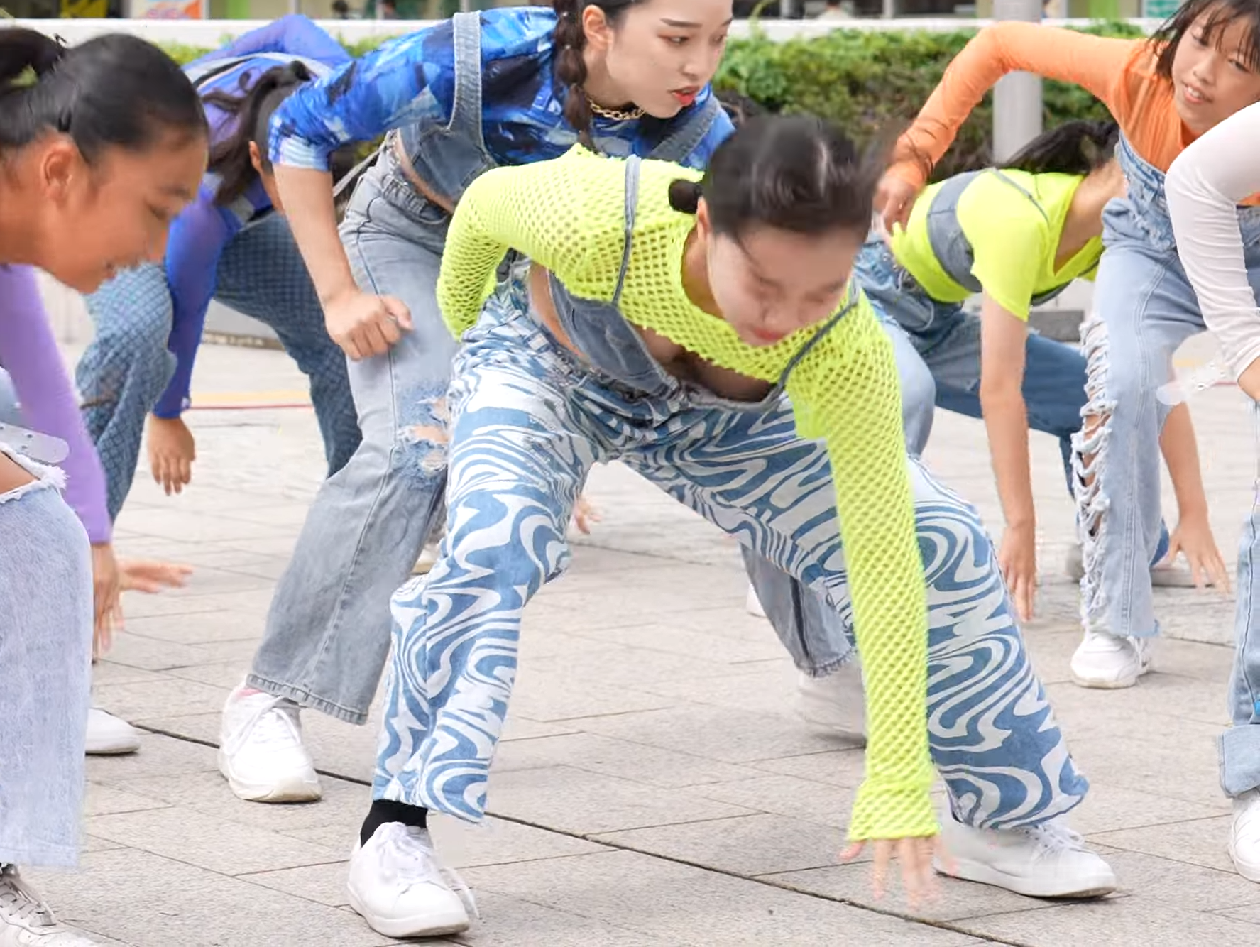 ポロリエロダンス 